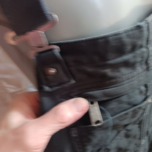 XL Short Carhartt Black Insulated Bib Overalls 3M Thinsulate 104031-blk DISTRESS - Picture 8 of 12